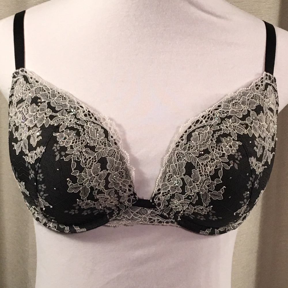 Victoria's Secret Dream Angels Push-Up Bra 34DD